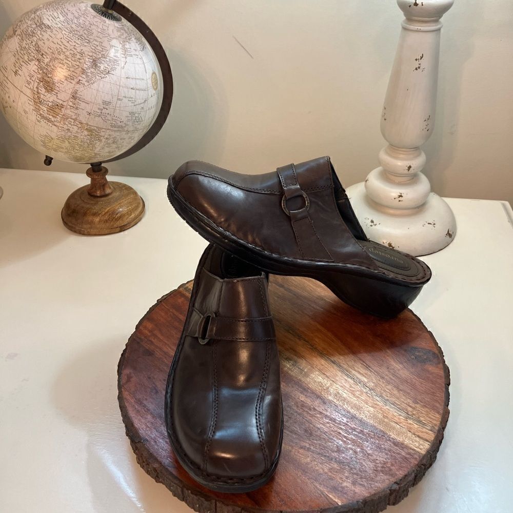 EUROSTEP Sonata leather clogs with Buckle Sz 11